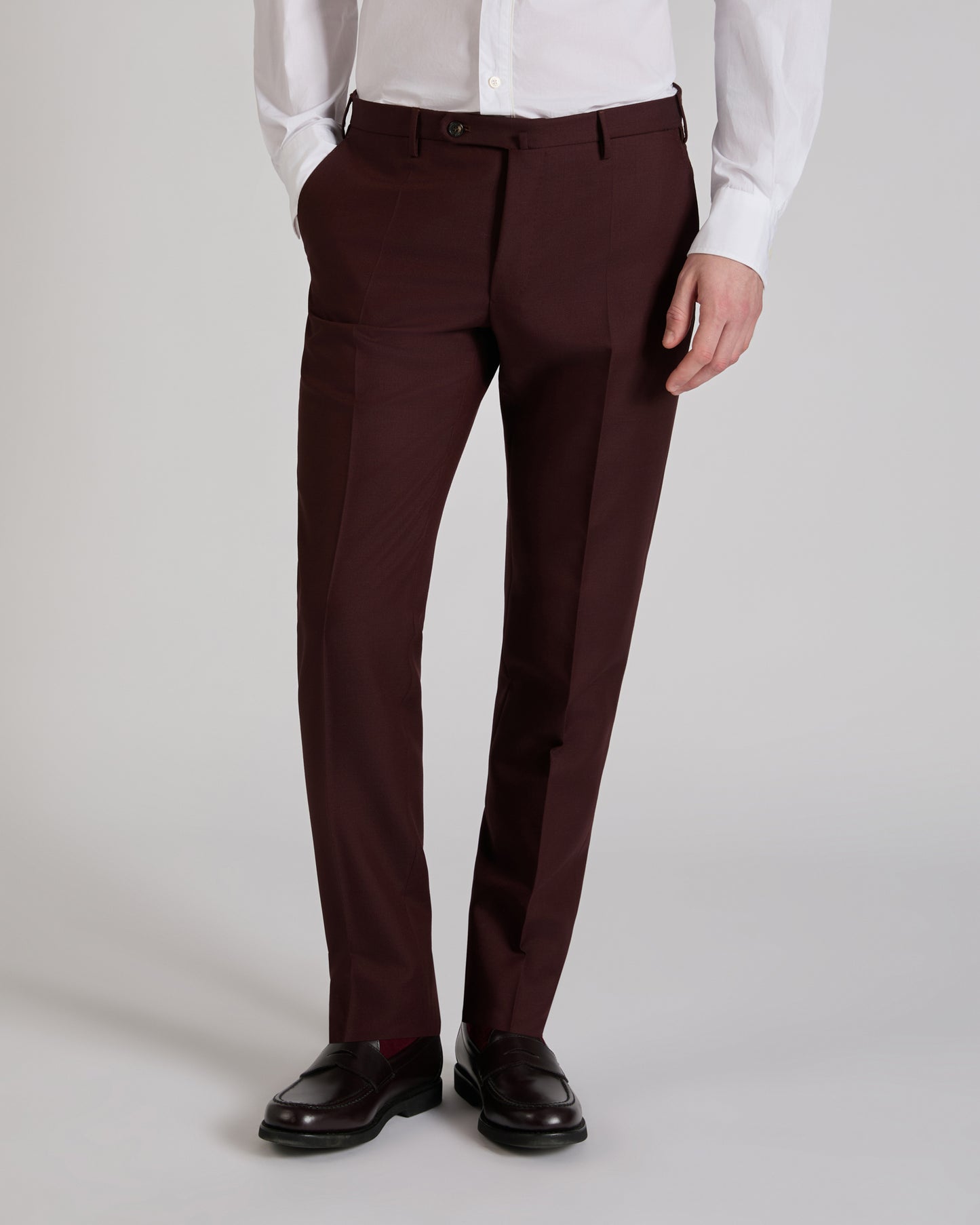 Pantalon slim fit en sergé de laine vierge et mohair