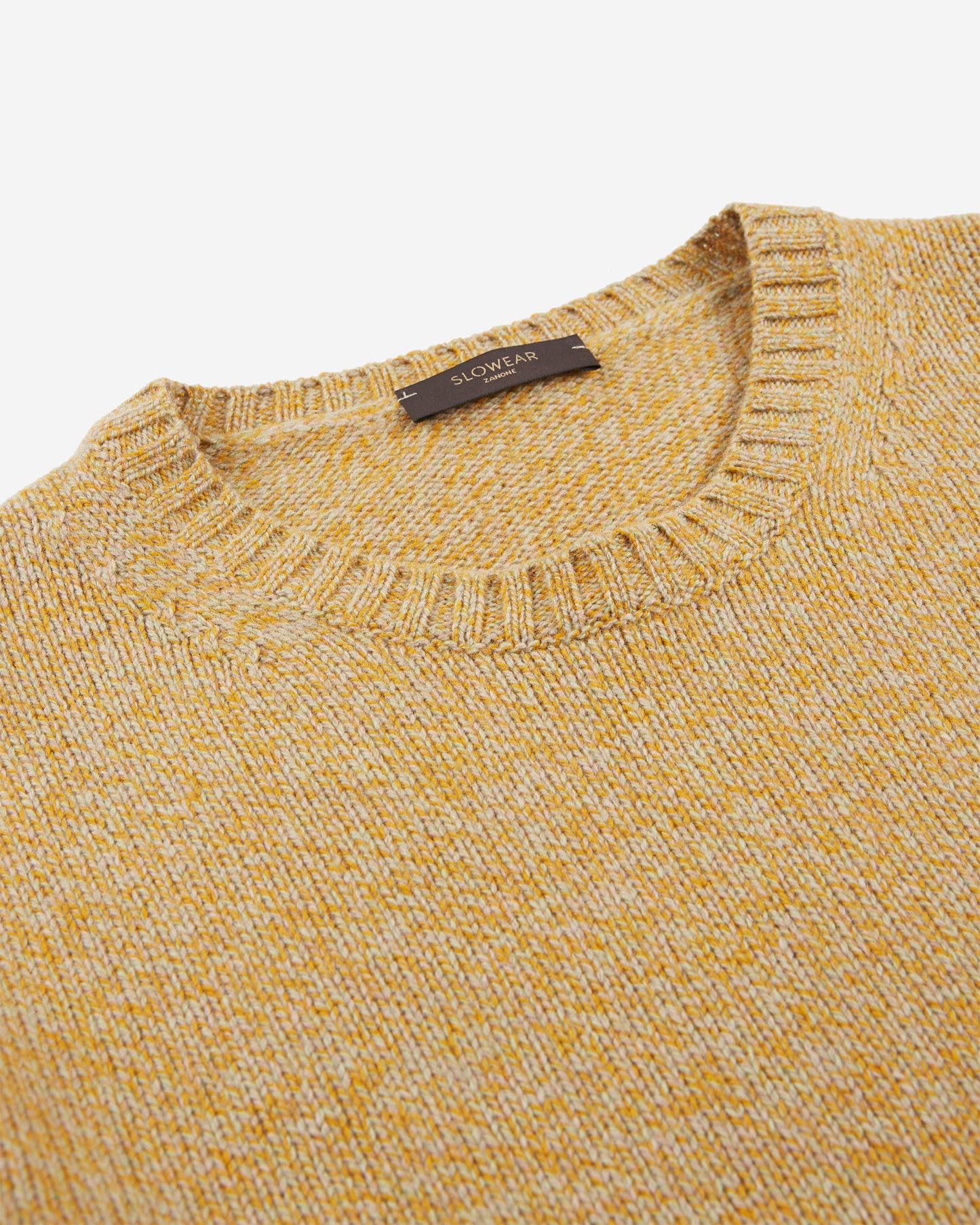 Slim fit Geelong wool crewneck sweater