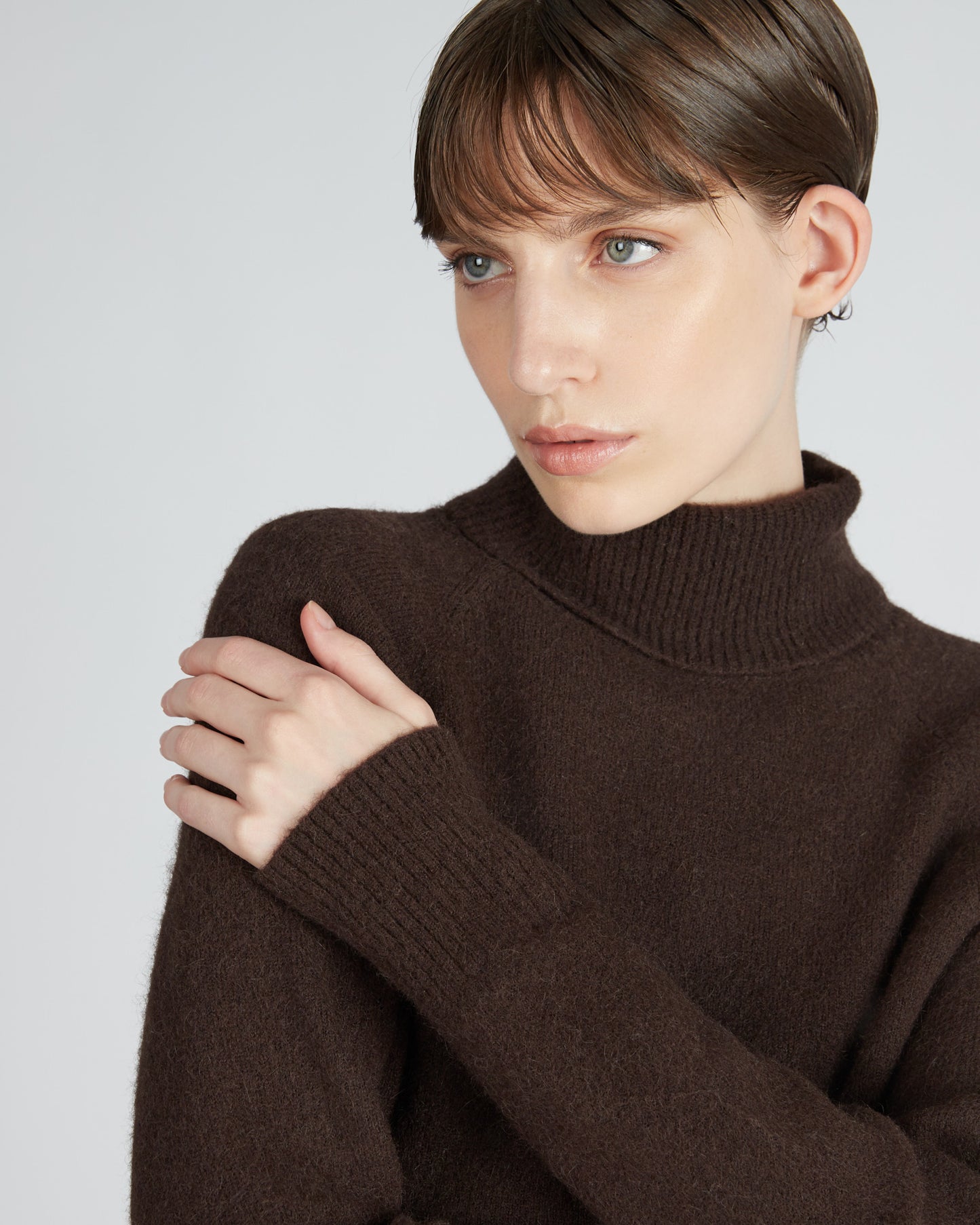 Regular fit polo neck in wool and Alpaca